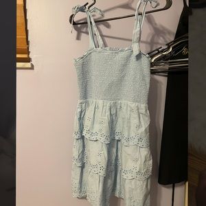 Perfect for the spring! A brand new American eagle dress in a medium. New